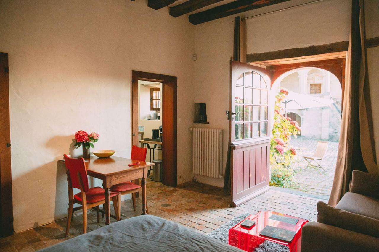 Hôtel Manoir de la Groye à Saint-Saturnin-sur-Loire Extérieur photo